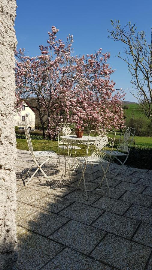 La Maison Du Muguet - Accueil Chevaux - Horse Friendly Liart Exteriör bild